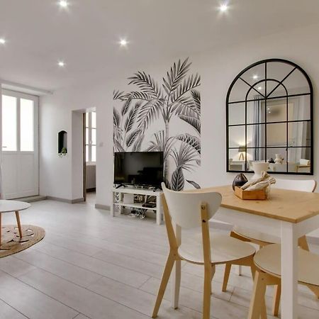 Palm House Sauna City Center Ideal Insead Fontainebleau Ngoại thất bức ảnh